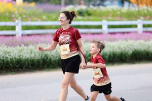 BIB: 
                            <button type="button" onclick="openModal(27852654)" class="btn btn-primary btn-sm float-right btn-popup" data-toggle="modal" data-target=".modal-high-quality">
                        <i class="fas fa-shopping-cart"></i> Add to Cart
                    </button>
                                            <button type="button" onclick="isThisMe(27852654, true)" class="btn btn-success btn-sm float-right btn-popup btn-isme hidden" data-toggle="tooltip" data-placement="bottom" title="นี่คือรูปของคุณใช่ไหม คลิกที่นี่เพื่อเอาเข้าอัลบั้ม">
                        <i class="fas fa-plus"></i> Add to album
                    </button>
                    <button type="button" onclick="isThisMe(27852654, false)" class="btn btn-warning btn-sm float-right btn-popup btn-isnotme hidden">
                        <i class="fas fa-ban"></i> Remove from album
                    </button>